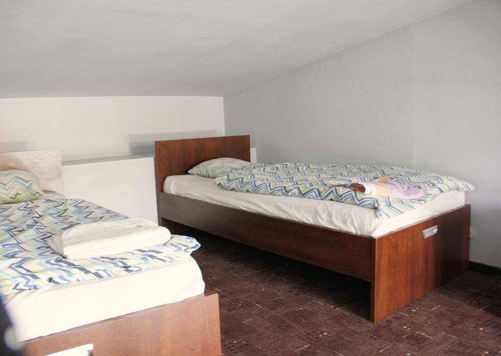 Tutti Frutti Hostel คราคูฟ ภายนอก รูปภาพ