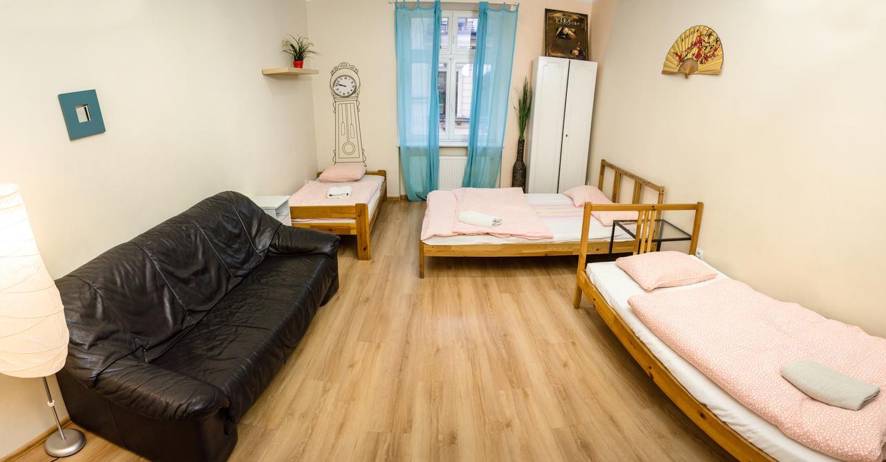 Tutti Frutti Hostel คราคูฟ ภายนอก รูปภาพ