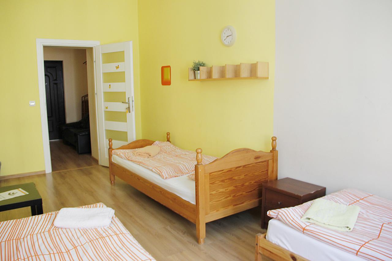 Tutti Frutti Hostel คราคูฟ ภายนอก รูปภาพ