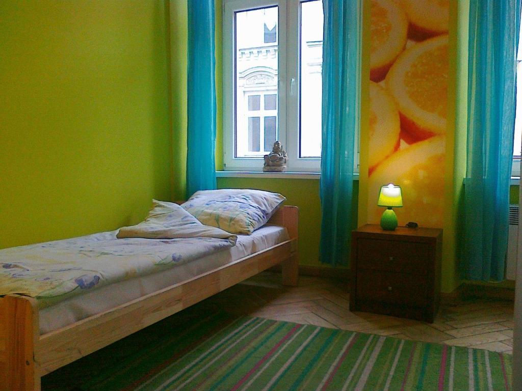 Tutti Frutti Hostel คราคูฟ ภายนอก รูปภาพ